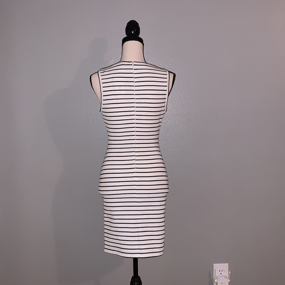 SUGAR+ LIPS  Striped Formal/Cocktail Dress. - Picture 4 of 10